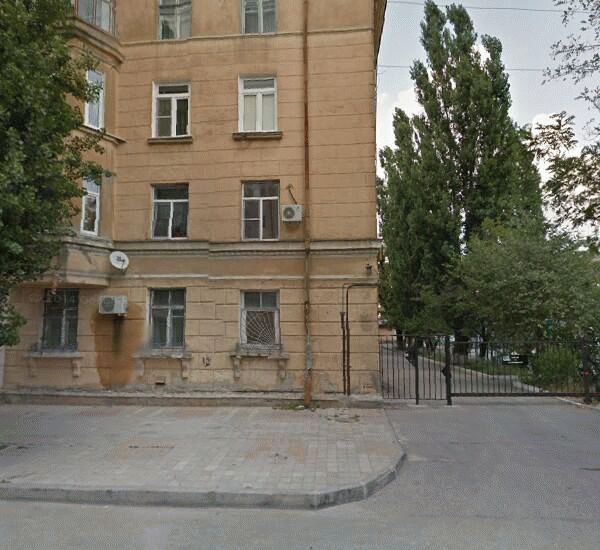 Банкомат Петрокоммерц банка по адресу улица Карла Маркса 1